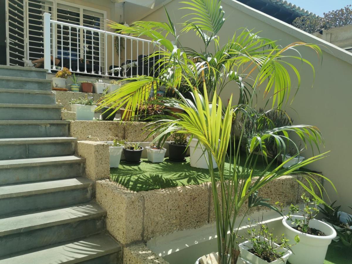 Relax And Enjoy In Tenerife Sud! Villa Chayofa Bagian luar foto